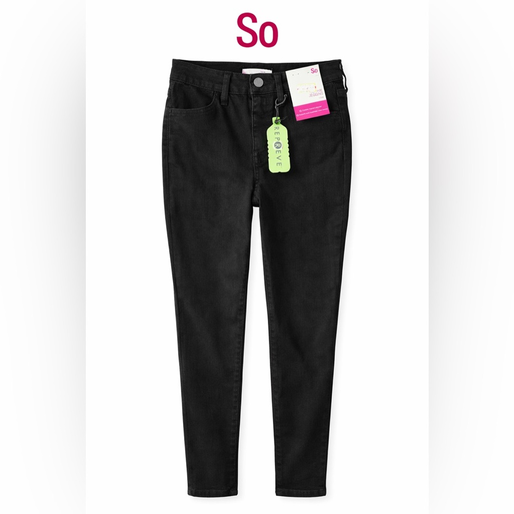NWT SO Hight Rise Jeggings Size 1/25W Repreve Sustainable Stretch Black Denim